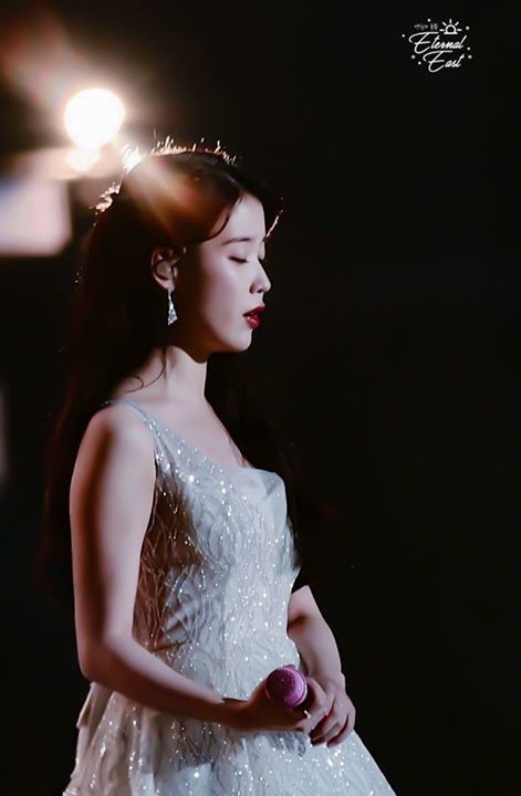 Pann: Em xin trải chiếu quỳ trước stylist của IU