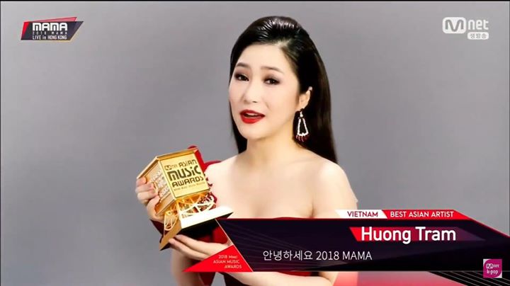 Hương Tràm nhận giải Best Asian Artist Việt Nam của #MAMA2018