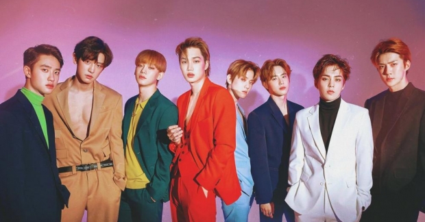 EXO tiếp tục công phá các bảng xếp hạng với "Love Shot" 