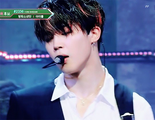 Pann: Dù không phải fan nhưng bạn thường xuyên xem fancam của idol này? 