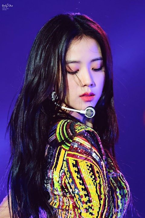 Pann: Black Pink Jisoo tại Gayo Daejun 2018