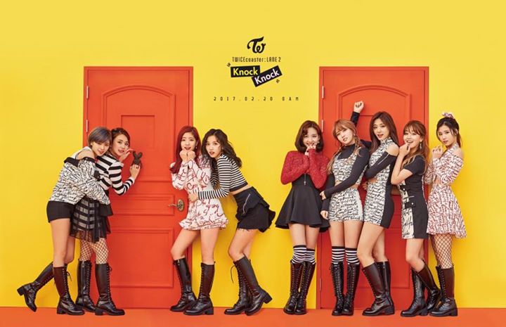 TWICE tung ảnh teaser nhóm cho ca khúc chủ đề "Knock Knock" nằm trong special album <TWICEcoaster : LANE 2> phát hành ngày 20/2