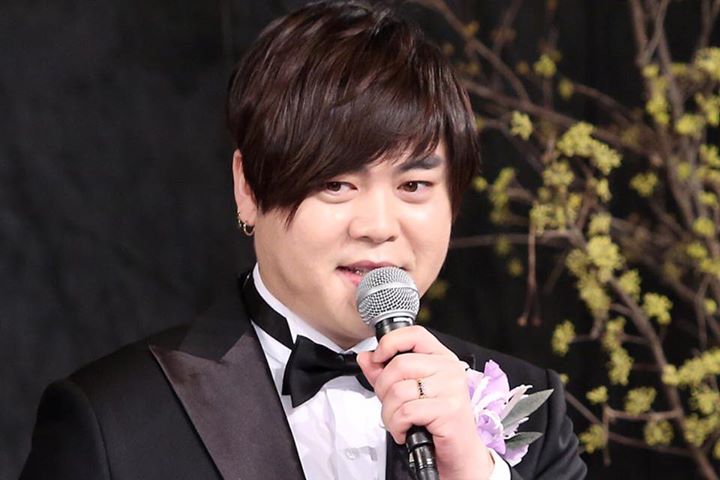 H.O.T Moon Hee Jun tiết lộ cách các idol bí mật hẹn hò khi bị cấm sử dụng điện thoại 