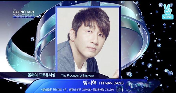 "Hitman" Bang Shi Hyuk của Big Hit Entertainment nhận giải Producer of the Year tại #6thGaonChartAwards