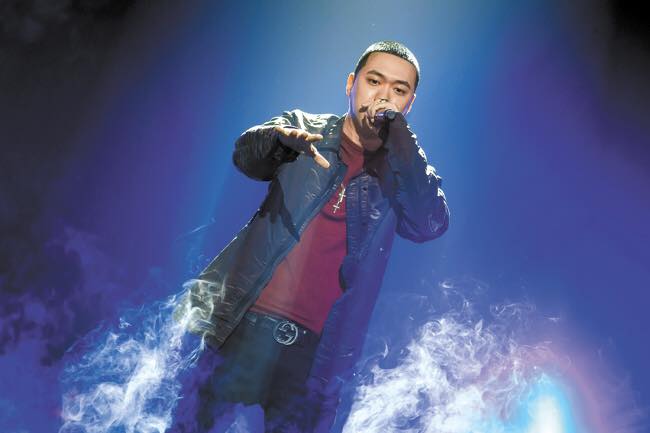 BewhY giành giải Ca khúc nhạc Rap - Hip Hop xuất sắc nhất tại Lễ trao giải Korean Music Awards lần thứ 14 với "Forever" do các nhà phê bình âm nhạc lựa chọn. 