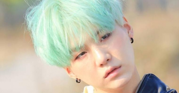 Đã tìm được một "ngọc nữ" mới yêu kiều của Kpop: Suga (BTS) với hình ảnh nữ sinh cực cute