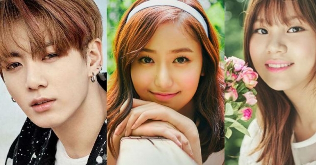 Cùng một buổi lễ tốt nghiệp, Jungkook (BTS) "tươi như hoa" trong khi SinB (G-Friend) "lạnh như băng"