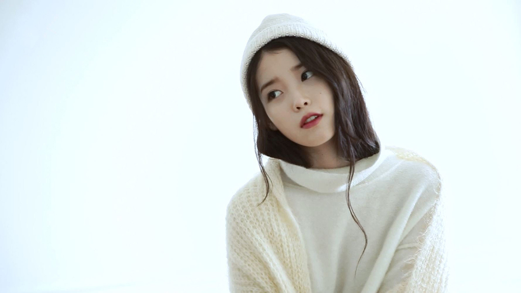 IU tiết lộ đang chuẩn bị cho Album comeback