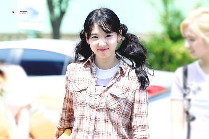 Pann: Nayeon tóc dài là cực phẩm  