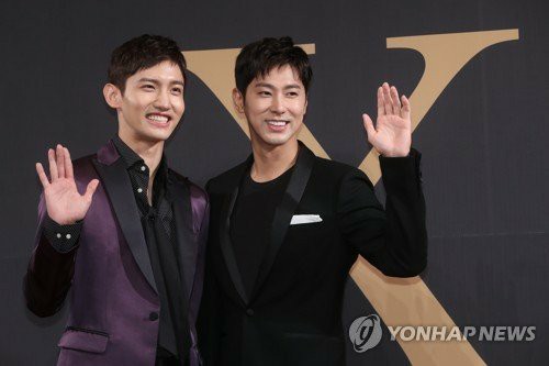 Bài báo: [Độc quyền] TVXQ tái ký hợp đồng với SM "15 năm trung thành"... Album đầu tiên sau khi rời quân đội sẽ ra mắt vào tháng Ba