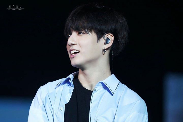 Pann: Ngoài đời trông Jungkook như này thiệt luôn á hả...?