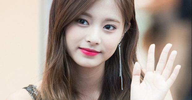 Gia thế "khủng" của Tzuyu (Twice) lên hẳn sóng truyền hình: Đầu tư gần 2 triệu đô la vào các bệnh viện ở Đài Loan