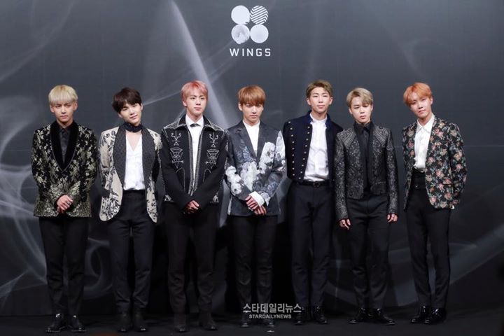 News: BTS chia sẻ về định kiến "gà từ các công ty lớn thì mới thành công"