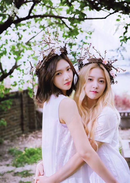 Red Velvet #Joy & #Yeri trên tạp chí Ceci tháng 5