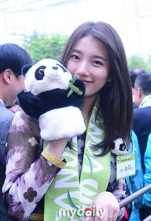 160421 miss A Suzy tại sự kiện của Everland 'Panda World' 