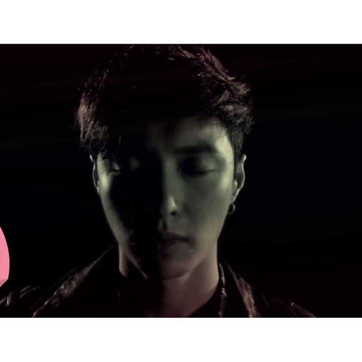 SM vừa tung MV ca khúc solo của EXO Lay nằm trong dự án SM Station ✨