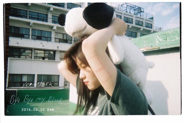 Teaser comeback của 15& Baek Ye Rin cho "Bye Bye My Blue" 