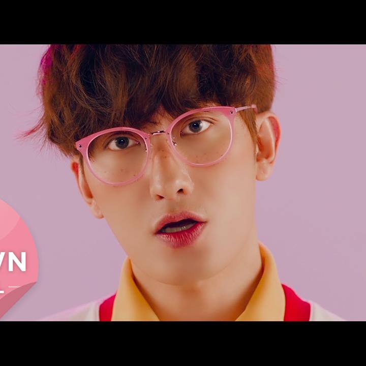 SM tung MV ca khúc chủ đề trong mini album thứ 2 của Super Junior M Zhoumi: "WHAT'S YOUR NUMBER?" ☎️
