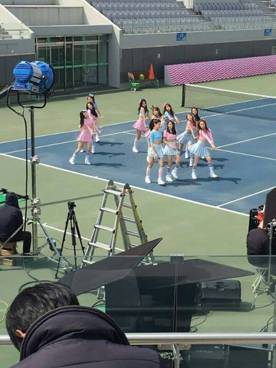 Pann: Music video của IOI