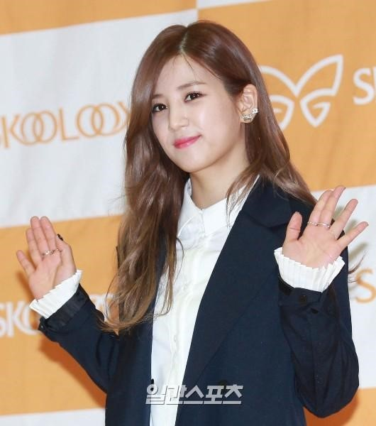 Ilgan Sports - Naver: Apink Chorong sẽ có hành động pháp lí chống lại những bình luận ác ý