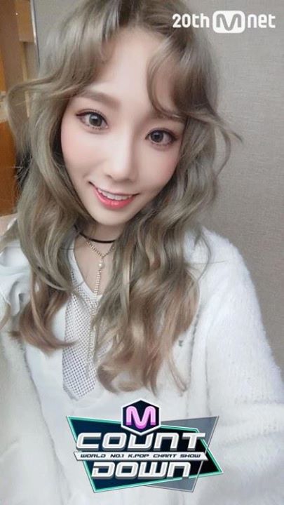 Pann: Hai bức hình này cho thấy sự thay đổi trên khuôn mặt Taeyeon