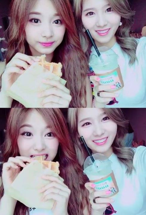 Bài báo: Twice Sana + Tử Du, hai cô Twities đáng yêu 'vỡ tim'