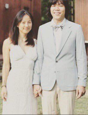 Bài báo: Hình kỷ niệm 3 năm ngày cưới của Lee Hyori và Lee Sang Soon