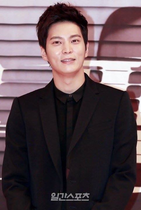 Bài báo: [Độc quyền] Joo Won tự nguyện từ chối nhập ngũ với bộ phận cảnh sát quảng bá... "Nhập ngũ như lính tại ngũ"