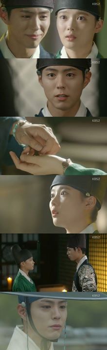 Sports Chosun - Naver: Mây họa ánh trăng, Park Bogum bày tỏ "Kim Yoo Jung, là người phụ nữ quý giá nhất thế gian"