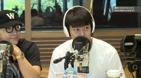 Bài báo: 2PM, 'Chúng tôi cứ như nghệ sỹ nước ngoài tới thăm Hàn Quốc, bởi trong suốt một thời gian dài chẳng hề có lịch trình trong nước'