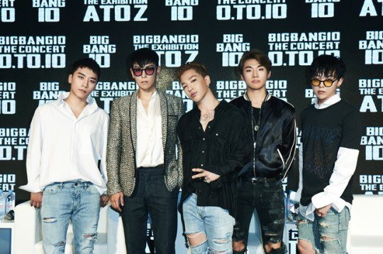 Bài báo: [Độc quyền] Big Bang, Black Pink, cùng AkMu ra quân tháng Mười Một... 'quá nóng' dàn nghệ sỹ YG