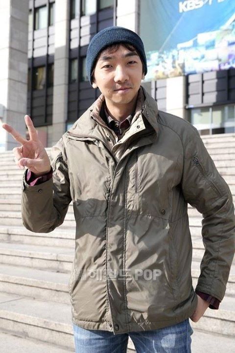 Herald pop - Naver: '1N2D' Yoo Ho Jin PD, 'Sắp tới kỉ niệm 10 năm chương trình... Mong muốn của tôi là có thể mời Kang Ho Dong và toàn bộ các thành viên cũ tề tựu đông đủ'