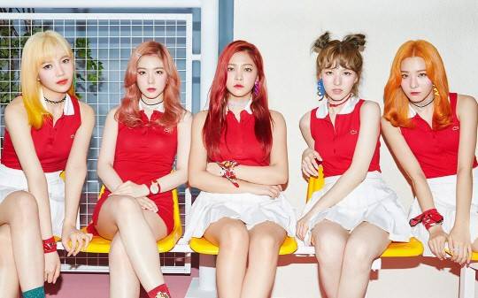 Bài báo: [Độc quyền] Red Velvet xác nhận comeback tháng Hai... xu hướng mới của tháng Hai 