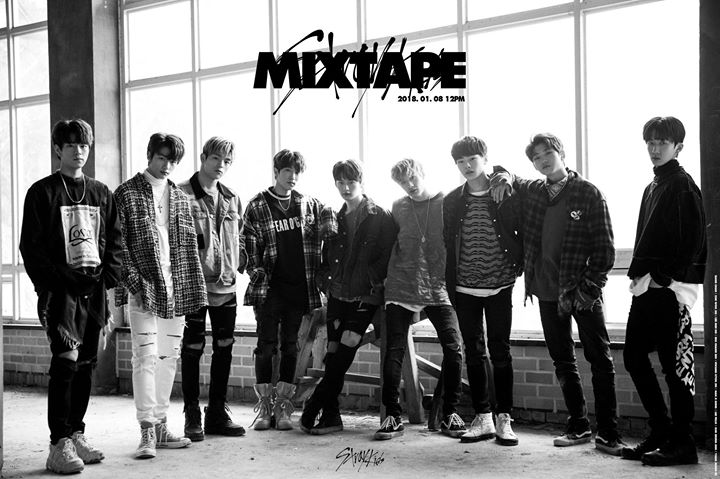 Stray Kids công bố hình ảnh quảng bá tập thể cho pre-debut album “MIXTAPE” phát hành ngày 8/1