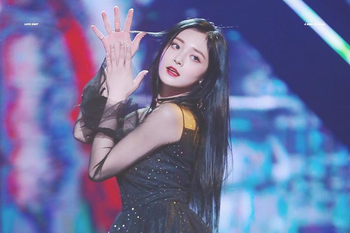 Pledis phủ nhận tin đồn Kyulkyung rời PRISTIN, nhấn mạnh những bài đăng trên mạng là vô căn cứ. Kyulkyung hiện đang làm cố vấn dance cho show “Idol Producer” - phiên bản Trung của “Produce 101”.