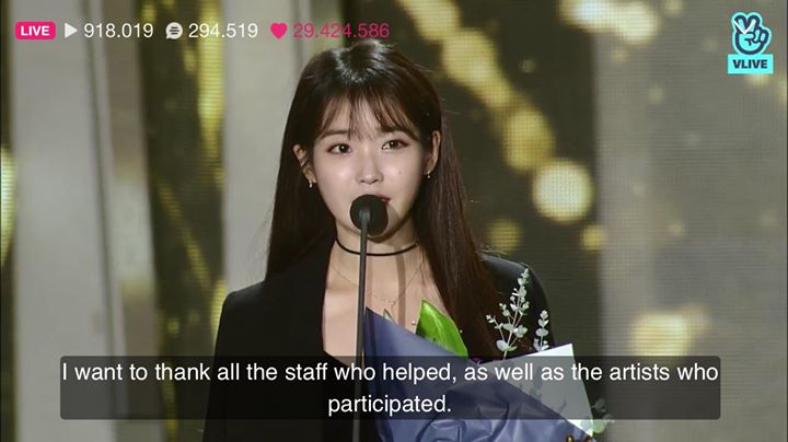 IU “Palette” thắng Best Album tại Seoul Music Awards lần thứ 27