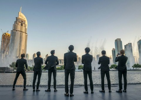 Pann: Power - EXO là bài hát tiếng Hàn đầu tiên được chọn để bật tại Burj Khalifa, Dubai 