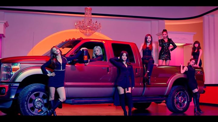 CLC trở lại trong MV mới “#NO” 