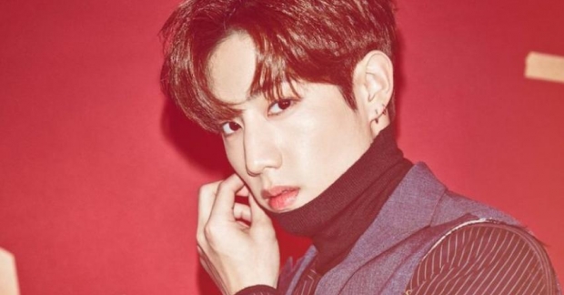 Mark (GOT7) cầu xin fan tôn trọng quyền riêng tư của cả nhóm