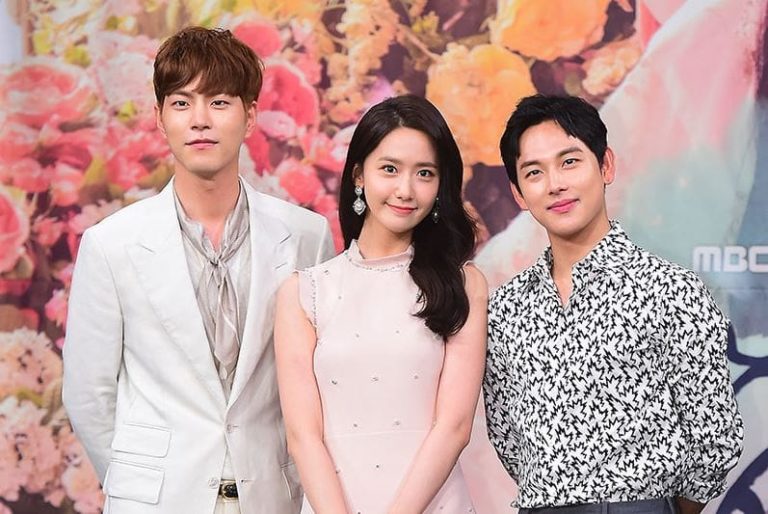 YoonA so sánh Im Siwan và Hong Jong Hyun trong “The King Loves”