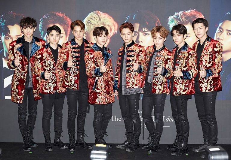 EXO thông báo lịch trình comeback trên sân khấu