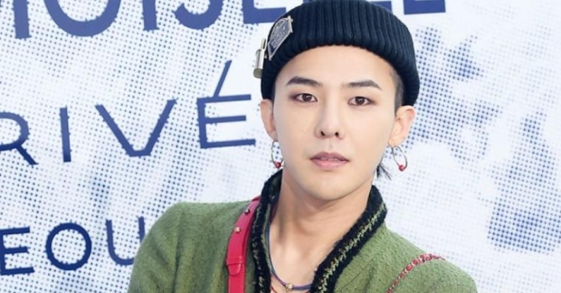 G-Dragon mê diễn trến sân khấu đến mức ngã nhào trong concert