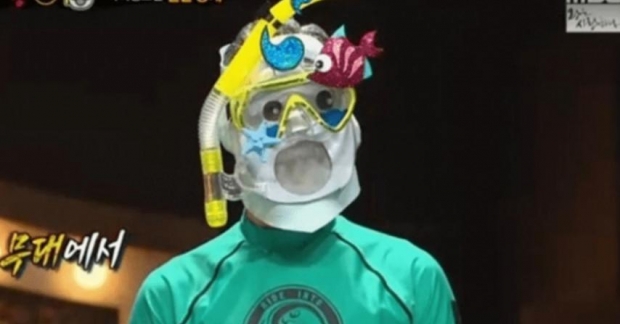 Leader boygroup đ&agrave;n em của MAMAMOO sở hữu giọng h&aacute;t nội lực dừng bước trong King Of Masked Singer