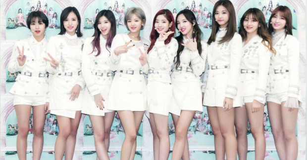 TWICE hát live radio gây shock vì giọng hát không khác gì trẻ con