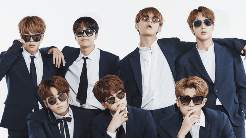 BTS thông báo bổ sung 2 thành phố trong chuyến lưu diễn vòng quanh thế giới “WINGS”