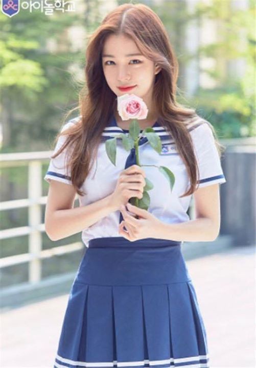 Bài báo: Đại diện của Idol School: "Lee Chaeyoung sẽ không rời chương trình vì tranh cãi iljin... không có ghi chép nào về việc đình chỉ hay chuyển trường"