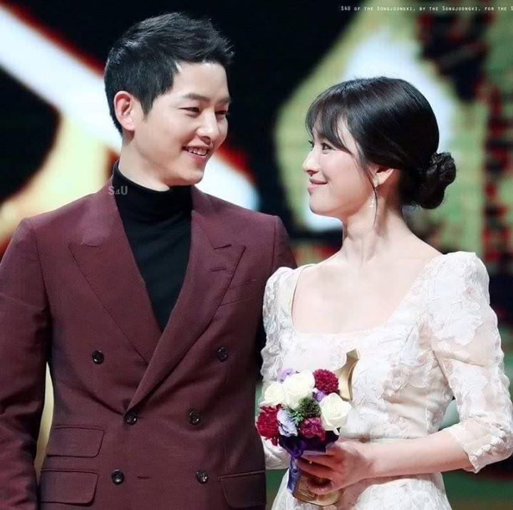 Bài báo: [Độc quyền] Phản ứng của mẹ Song Joong Ki "Tốt quá, tôi rất vui"