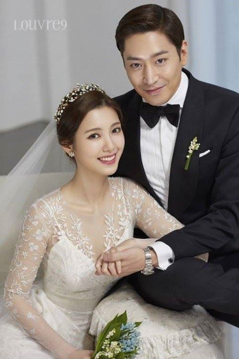 Bài báo: "Hứa để rồi thất hứa" Eric   ♥ Na Hyemi không chịu để chụp ảnh dù đã nhận quà tài trợ