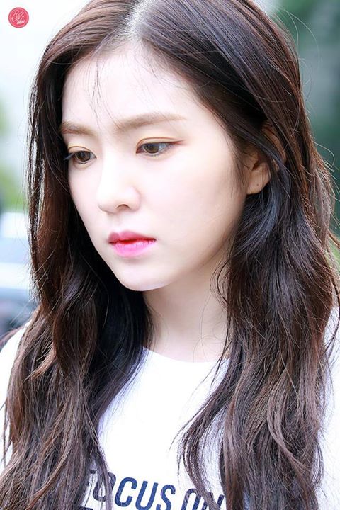 Pann: Nhan sắc của Irene khi không trang điểm mắt