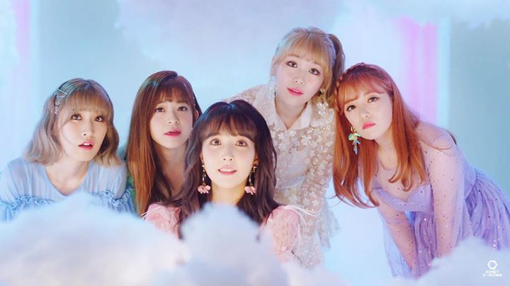 HONEY POPCORN - nhóm nữ 18+ Nhật Bản hát tiếng Hàn comeback với 5 thành viên trong M/V nhảy trên mây “De-aeseohsta” 